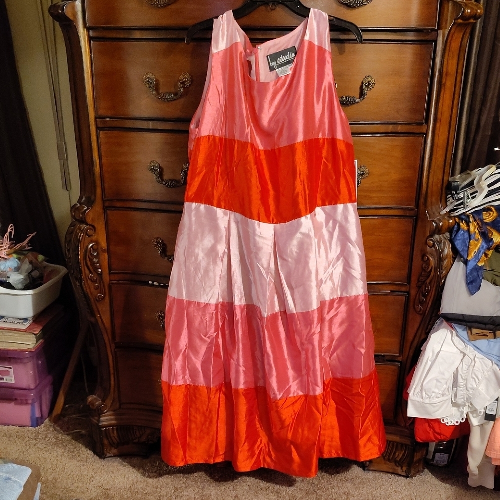 Ladies BMJ Studio/Especially Yours Red Colorblock Tiered Midi Dress Sz 16 W